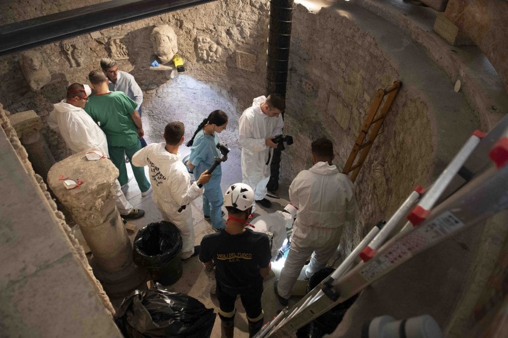 Miles de huesos en el Vaticano encontrados