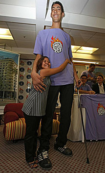 El hombre y la mujer más altos del mundo