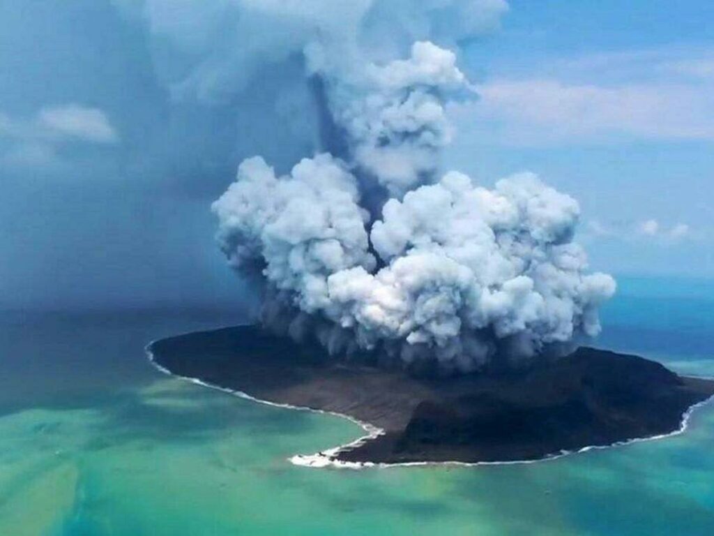  Volcán causa terremotos