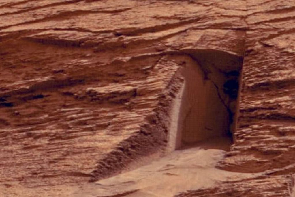Puerta en Marte