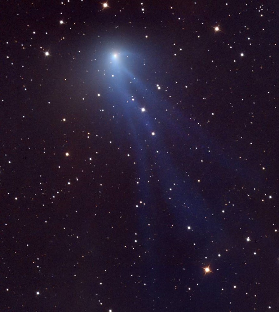 Cometa Tempel-Tuttle - 3.435.000 km |  Los 8 cometas más cercanos a la Tierra |  bayas de cerebro