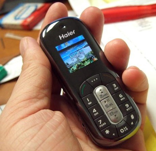 Elegancia Haier |:  Los 10 teléfonos más pequeños jamás fabricados |  CerebroBerry: