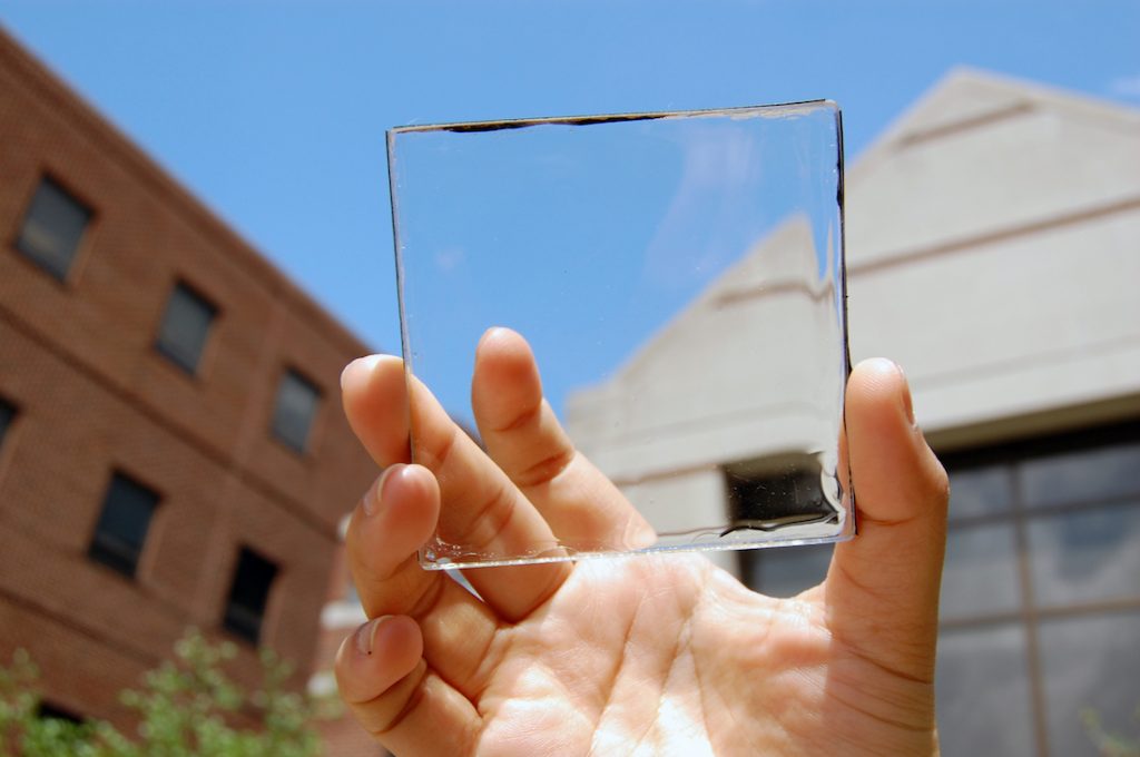 Gadgets e inventos que pueden salvar nuestro planeta |  Células solares transparentes  CerebroBerry: